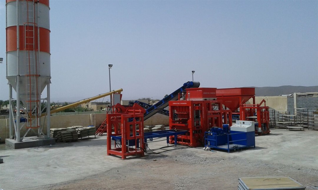 Автоматический вибропресс для производства шлакоблоков High-Quality-Hollow-Block-Making-Machine.jpg