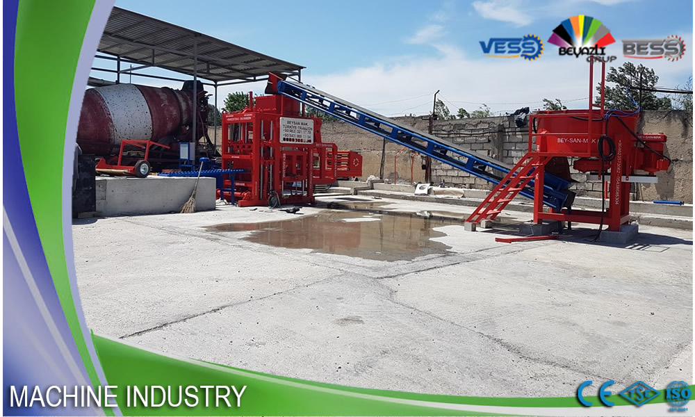 Станок для производства качественных стеновых блоков и тротуарной плитки Semi_Automatic_Block_Machine.jpg